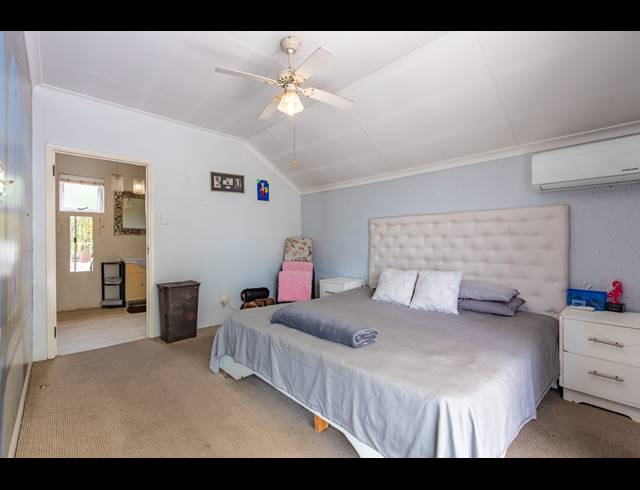 2 BEDROOM CLUSTER FOR SALE IN BROADACRES
